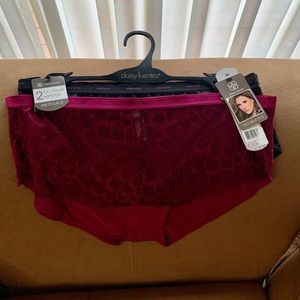 NWT Daisy Fuentes 2X Lace Hipster Panty Underwear